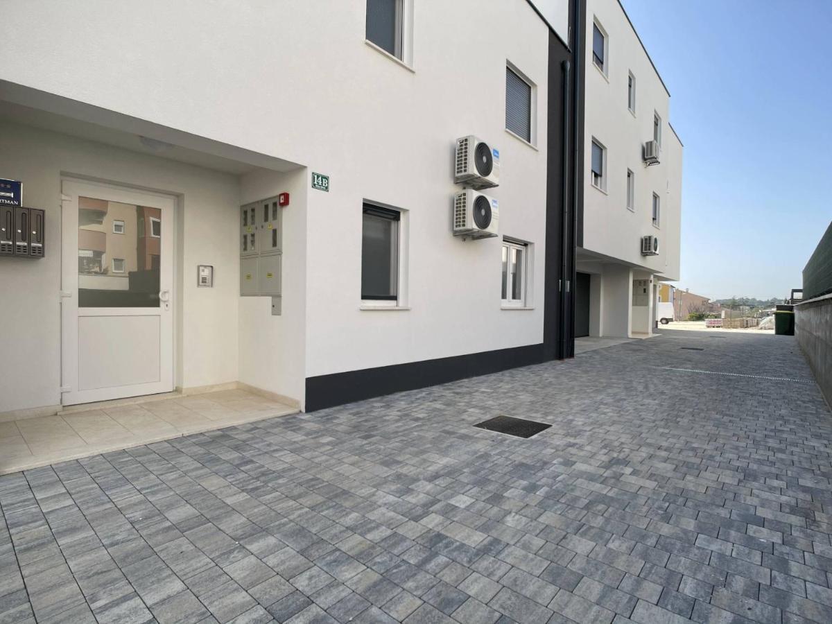 Apartment Kate Pula Luaran gambar